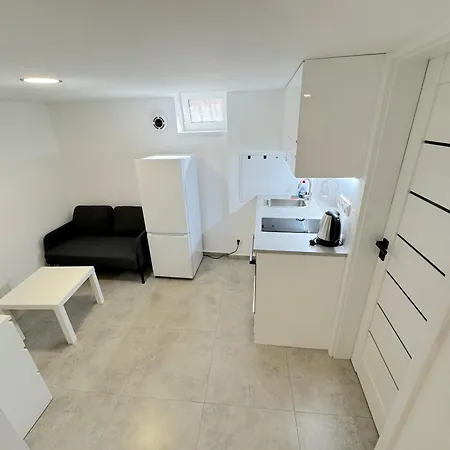 Krasny - 6 V Blizkosti Centra Apartmán Bratislava